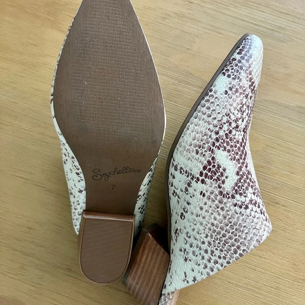 Seychelles Python Mules - Picture 3 of 5